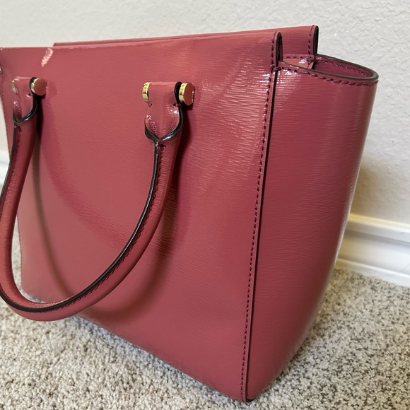 Kate Spade Bixby Place Medium Spring Satchel in Pomegrante Pink - Picture 4 of 8